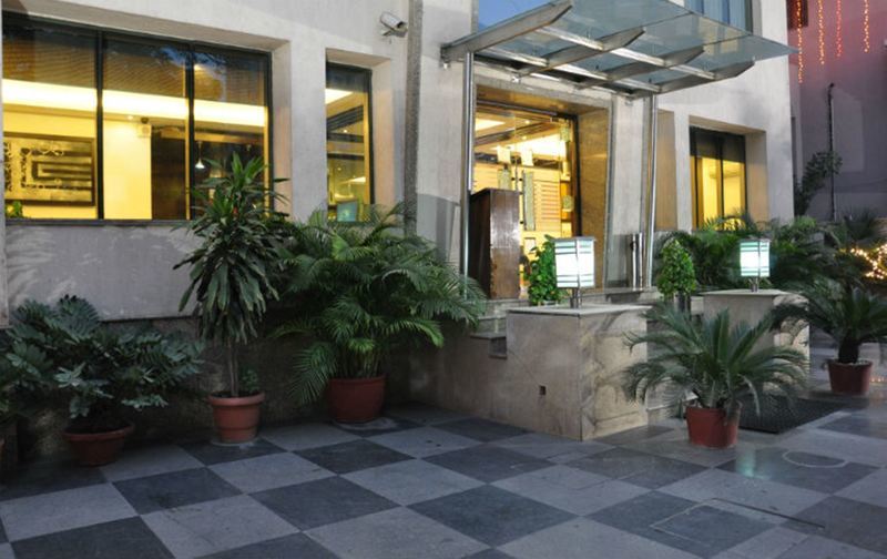 Bluestone Nehru Place By The Cosy New Delhi